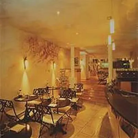 Grand Du Calvados - Opera מלון 3*